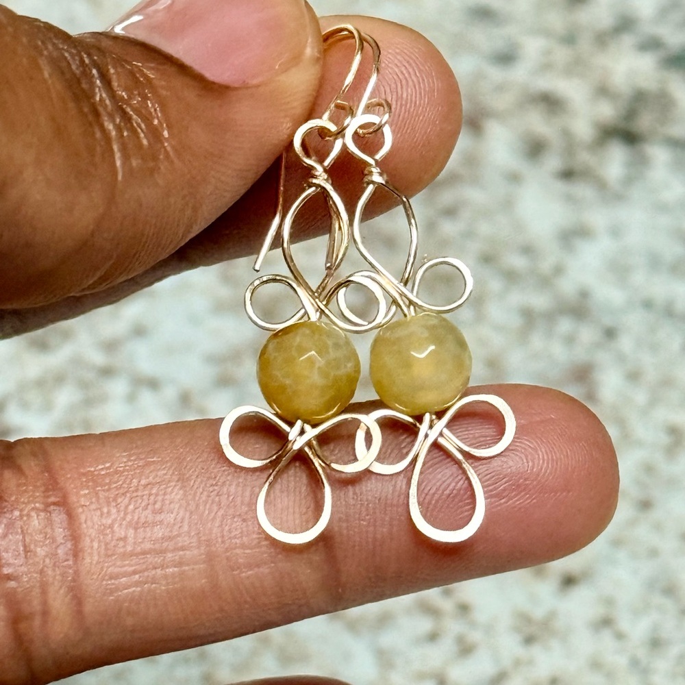 Fire Agate Floral Gold Motif Dangle Earrings - Picture 6 of 6